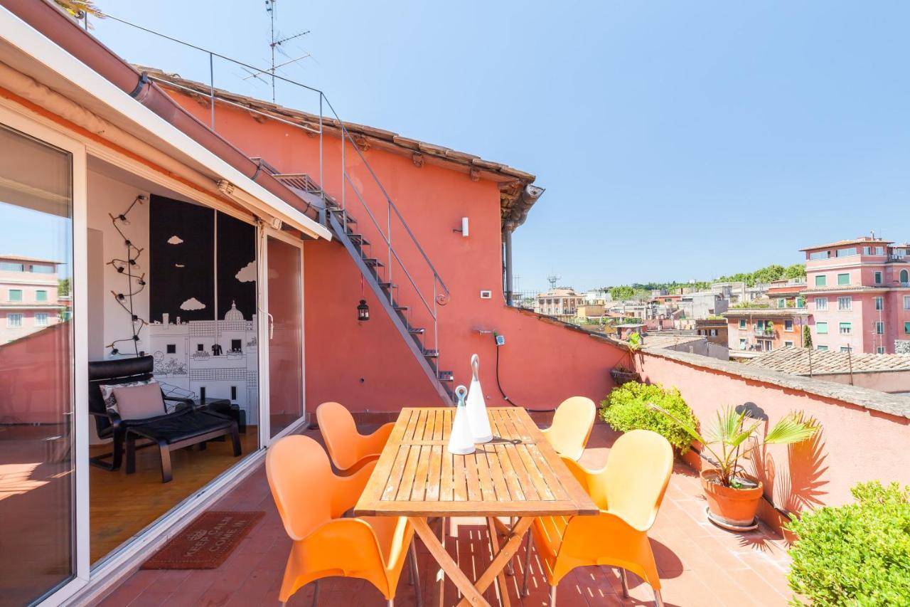 Il Nascondiglio Del Prete Apartment Rome Bagian luar foto